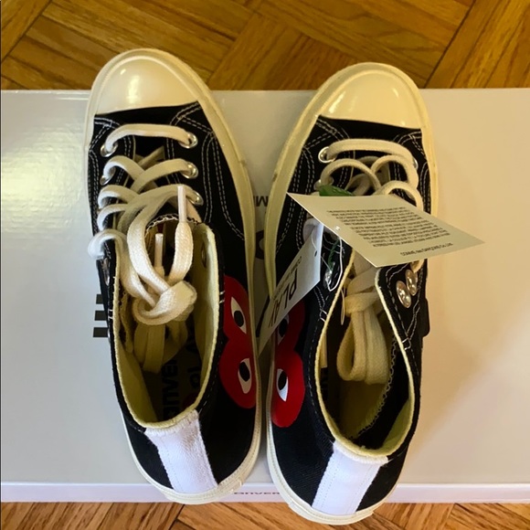 CDG PLAY X CONVERSE BLACK LOW TOP SNEAKERS, HALF HEART – The  BRAND NEW Comme des Garçons PLAYxConverse